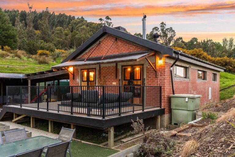 Photo of property in 328 Gladstone Road North, Mosgiel, 9092