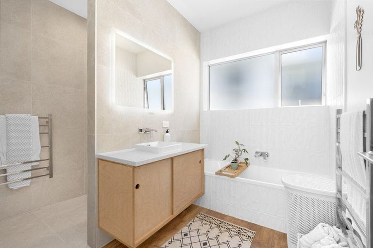 Photo of property in 5 Ringi Lane, Orewa, 0931