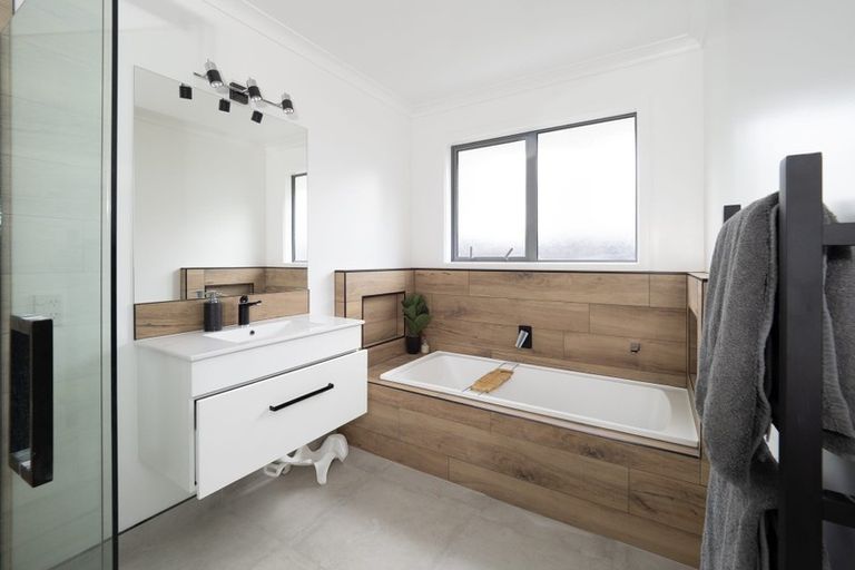 Photo of property in 8 Kelburn Place, Tinwald, Ashburton, 7700