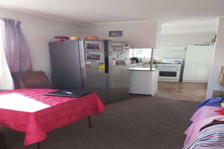 Photo of property in 12 Glasgow Street, Bell Block, New Plymouth, 4312