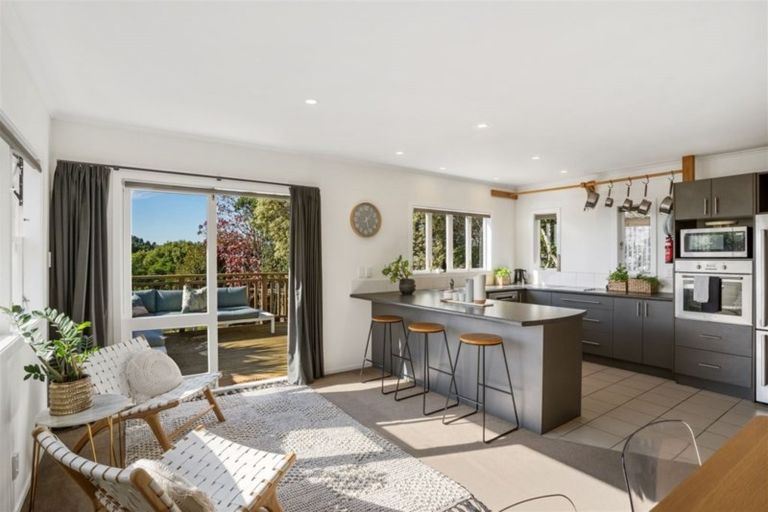 Photo of property in 61 Verbena Road, Birkdale, Auckland, 0626