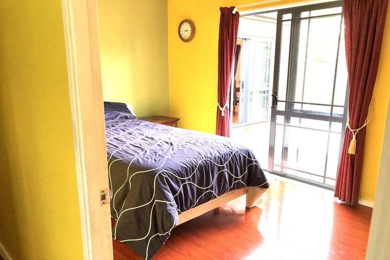 Photo of property in 9 Westvale Avenue, Ranui, Auckland, 0612