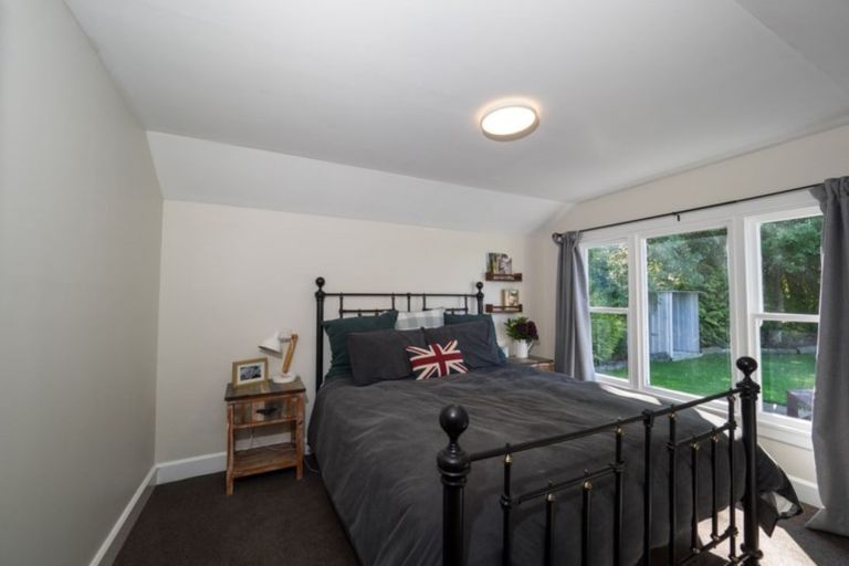Photo of property in 17 Hekeao Road, Surrey Hills, Ashburton, 7778