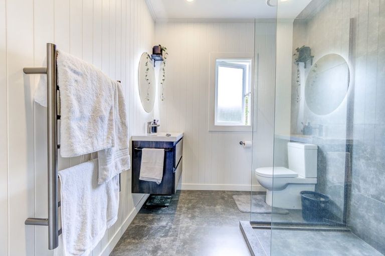 Photo of property in 12 Tui Avenue, Forest Lake, Hamilton, 3200