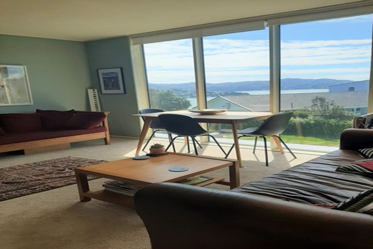 Photo of property in 23 Rangitane Street, Maupuia, Wellington, 6022