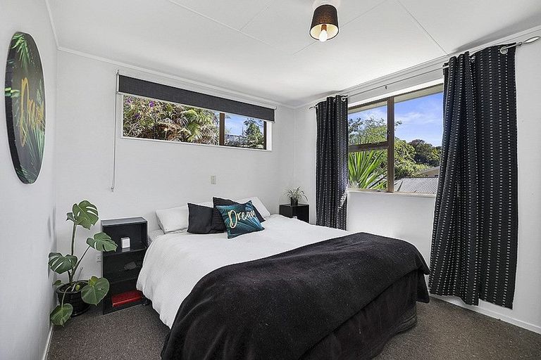 Photo of property in 21b Salcombe Terrace, Welbourn, New Plymouth, 4312