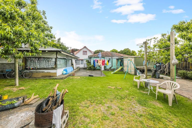 Photo of property in 114 Buckland Road, Mangere East, Auckland, 2024