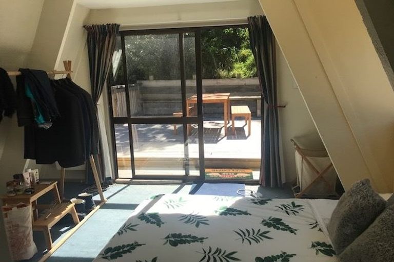 Photo of property in 11 Melrose Crescent, Melrose, Wellington, 6023