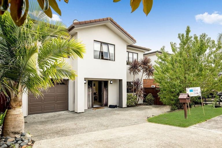 Photo of property in 21 Janway Avenue, Flat Bush, Auckland, 2016