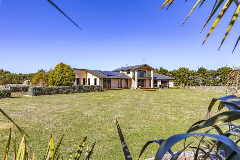 Photo of property in 120 Glews Road, Cust, Rangiora, 7471