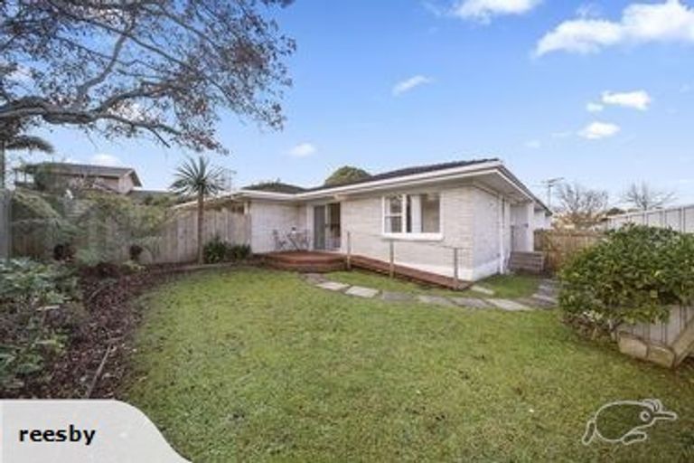 Photo of property in 5/77 Wellington Street, Howick, Auckland, 2014