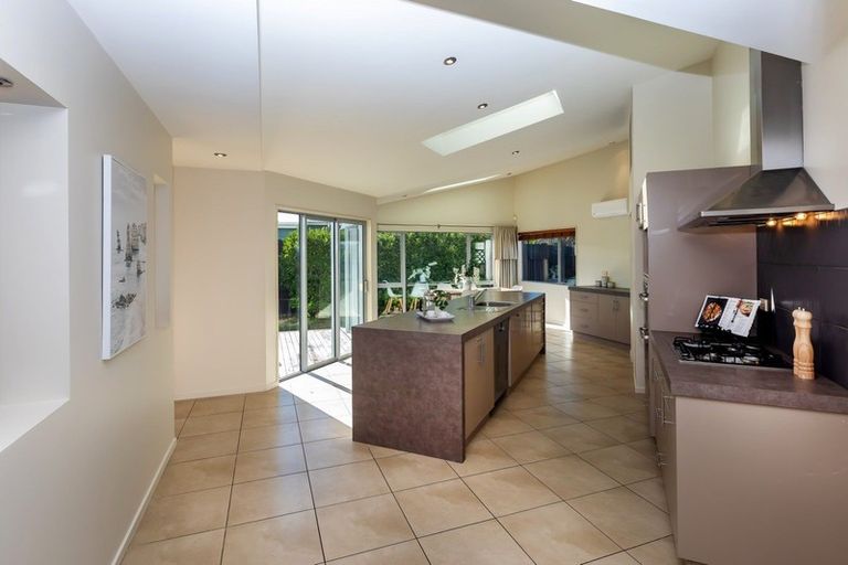 Photo of property in 12 Sandalwood Place, Waimairi Beach, Christchurch, 8083