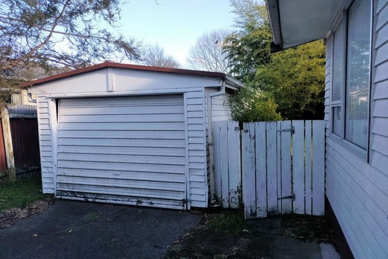 Photo of property in 27 Noni Street, Turangi, 3334