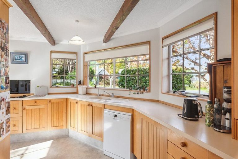 Photo of property in 3 Horopito Road, Waikanae, 5036