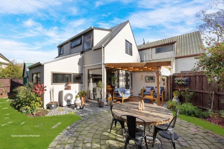 Photo of property in 2/264 Ilam Road, Burnside, Christchurch, 8053