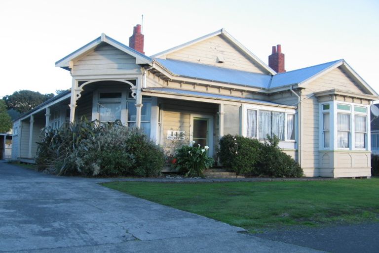 Photo of property in 144 Grey Street, Palmerston North, 4410