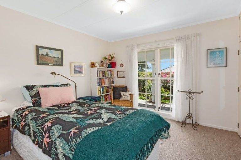 Photo of property in 32 Discovery Drive, Whitby, Porirua, 5024