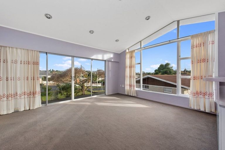 Photo of property in 1 Ross View Terrace, Dinsdale, Hamilton, 3204