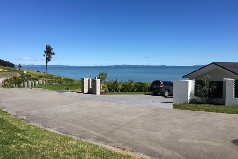 Photo of property in 12 Ngarimu Heights Row, Ngarimu Bay, Thames, 3575