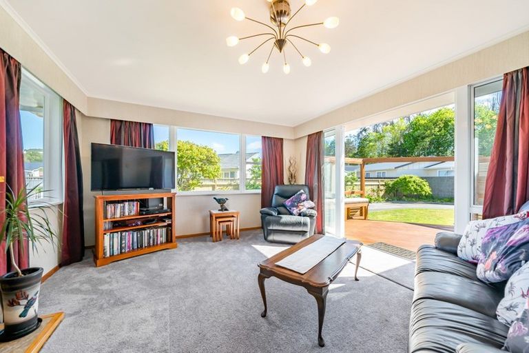 Photo of property in 9 Longfellow Street, Trentham, Upper Hutt, 5018