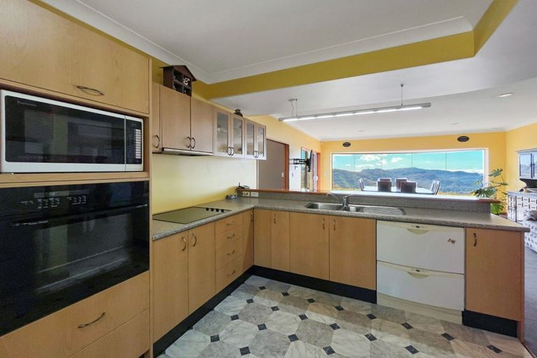 Photo of property in 1951 Summit Road, Governors Bay, 8971