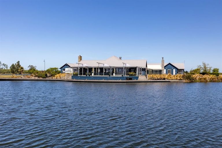 Photo of property in 8 Kennedy Quay, Huntingdon, 7774