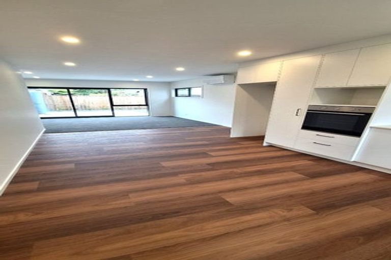 Photo of property in 6/104 Martin Street, Wallaceville, Upper Hutt, 5018