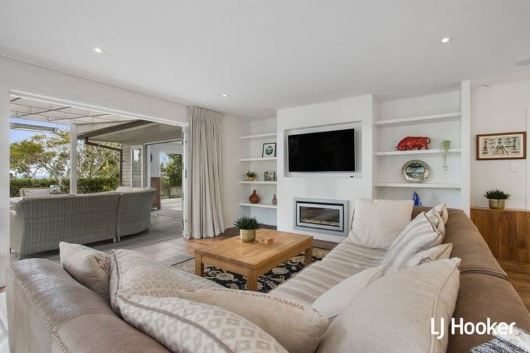 Photo of property in 21 The Crescent, Waihi Beach, 3611