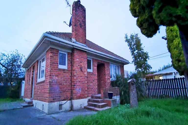 Photo of property in 13a Viola Avenue, Mangere East, Auckland, 2024