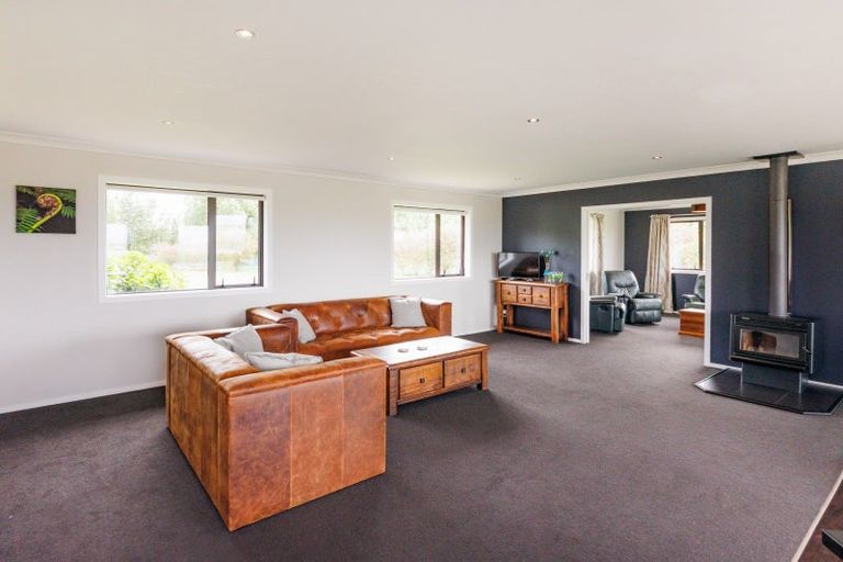 Photo of property in 707 Aranui Road, Kairanga, Palmerston North, 4475