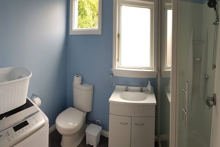 Photo of property in 130 Owhiro Bay Parade, Owhiro Bay, Wellington, 6023