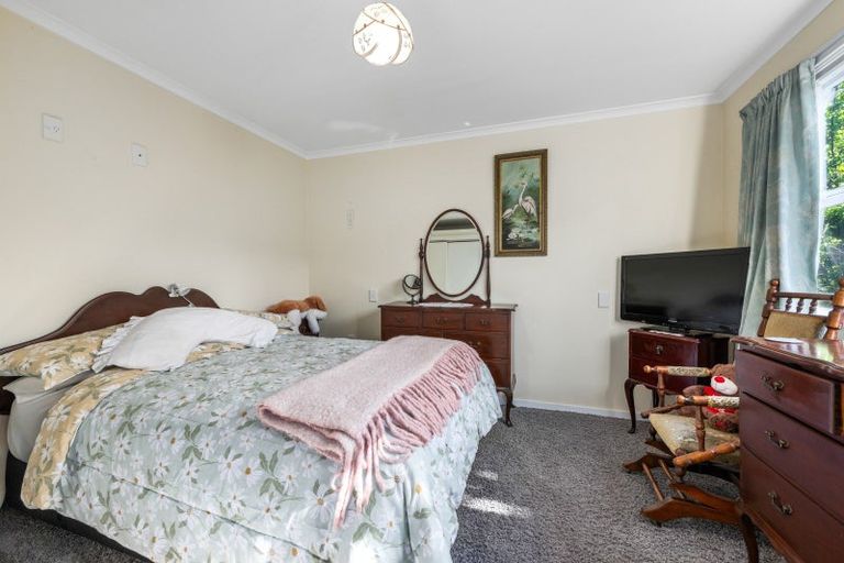 Photo of property in 24 Beach Road, Waikawa, Picton, 7220