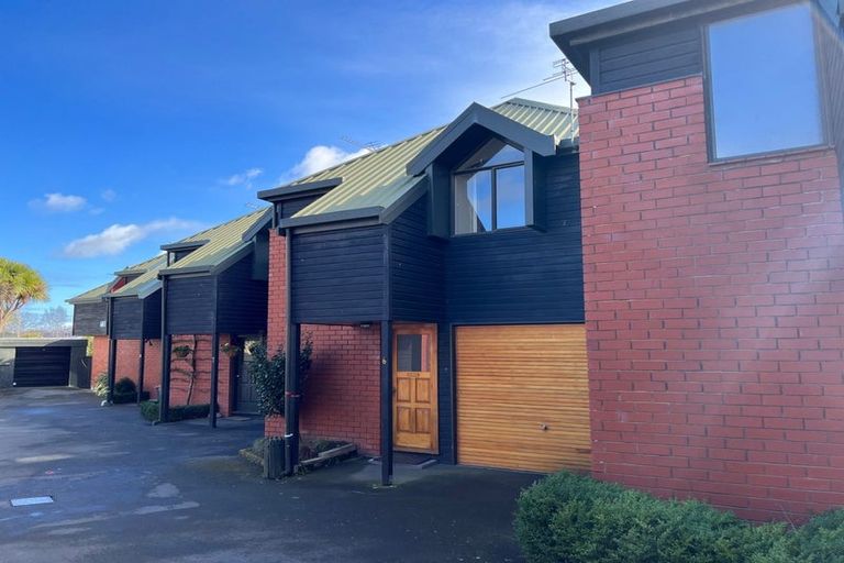 Photo of property in 6/27 Darvel Street, Riccarton, Christchurch, 8011