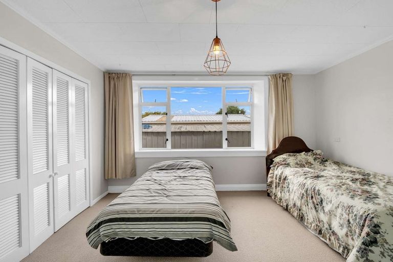 Photo of property in 18 Delhi Avenue, Aramoho, Whanganui, 4500