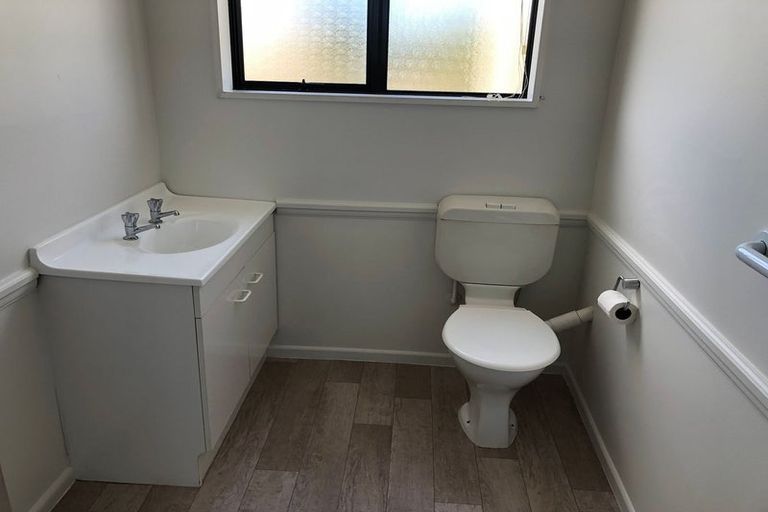 Photo of property in 39 Seadown Crescent, Amberley, 7410