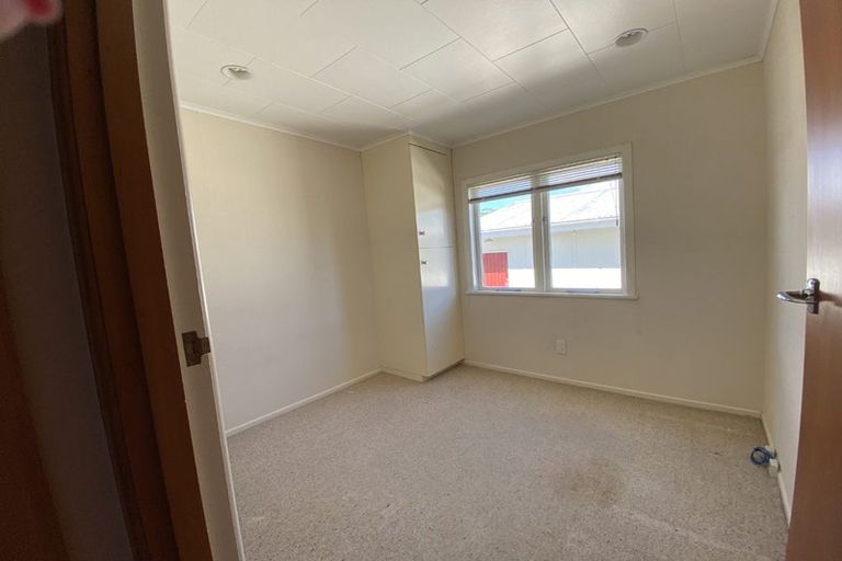 Photo of property in 12 Palmerston Road, Havelock North, 4130