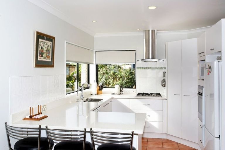 Photo of property in 11 Cloverlea Place, Pukekohe, 2120