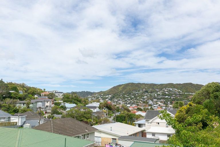 Photo of property in 1/1 Canterbury Street, Karori, Wellington, 6012