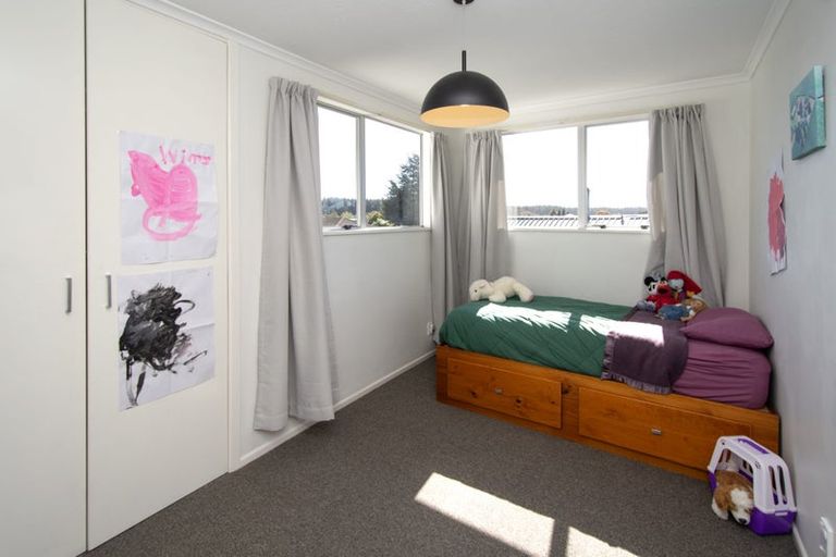 Photo of property in 209 Queenspark Drive, Parklands, Christchurch, 8083