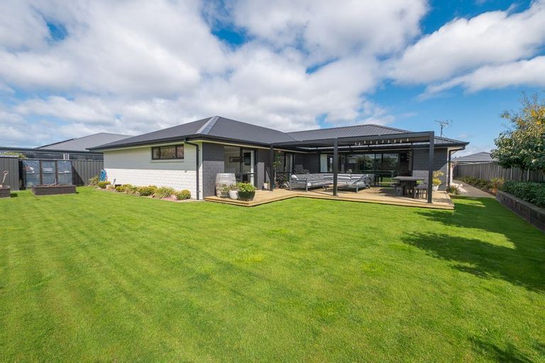 Photo of property in 41 Anderton Crescent, Mosgiel, 9024