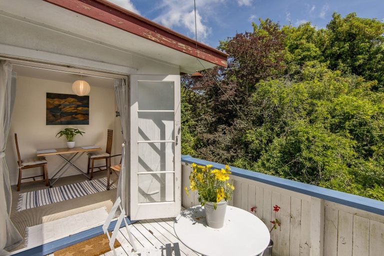 Photo of property in 8 Purau Avenue, Diamond Harbour, 8972