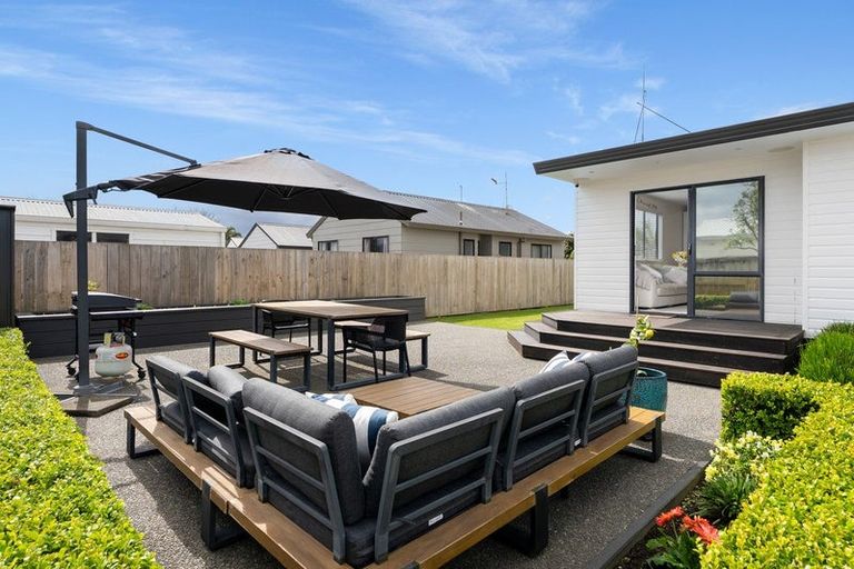 Photo of property in 19b Opal Drive, Papamoa Beach, Papamoa, 3118