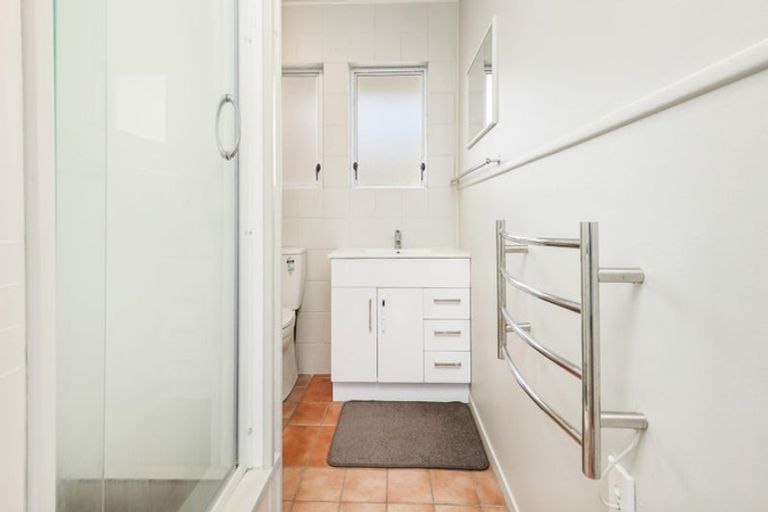 Photo of property in 6/6 Opoia Drive, Hamilton East, Hamilton, 3216