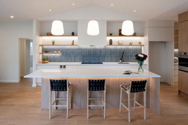 Photo of property in 94 Hugo Shaw Drive, Cambridge, 3434