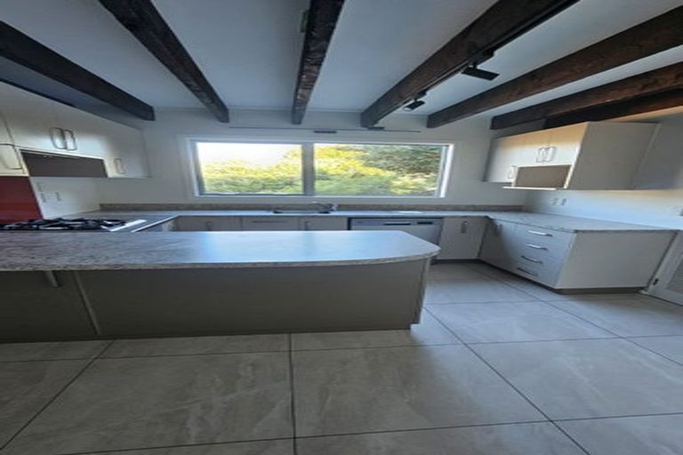 Photo of property in 3 Saint Aidans Way, Tawa, Wellington, 5028