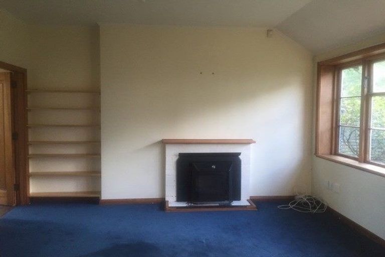 Photo of property in 1 Sunshine Avenue, Karori, Wellington, 6012