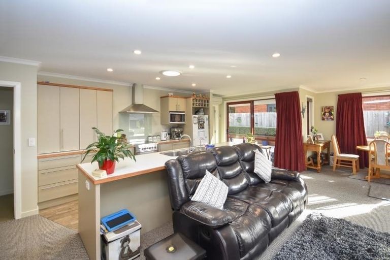 Photo of property in 5 Saint James Place, Fairfield, Dunedin, 9018