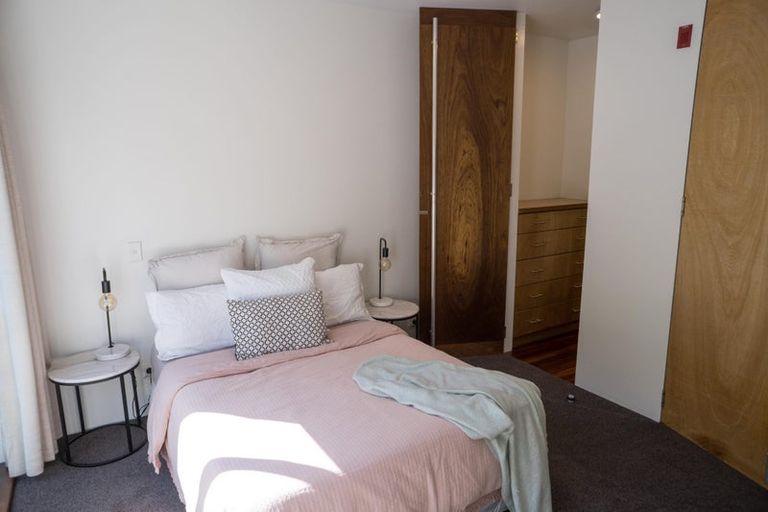 Photo of property in 136 Willis Street, Te Aro, Wellington, 6011
