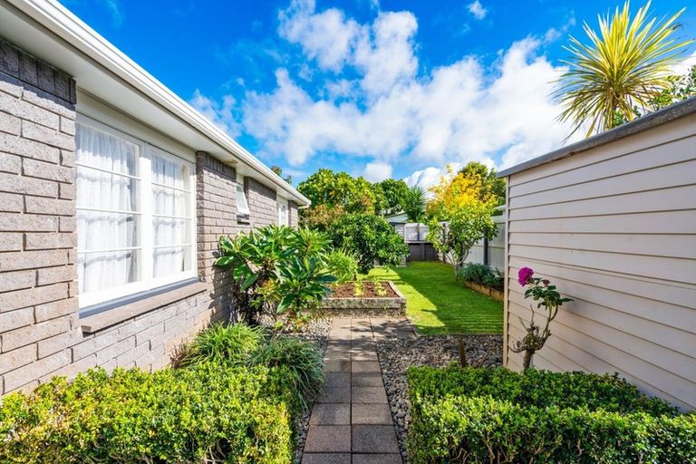 Photo of property in 6 Te Puia Street, Te Kamo, Whangarei, 0112