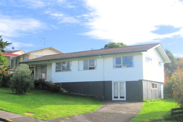Photo of property in 30 Keegan Drive, Massey, Auckland, 0614